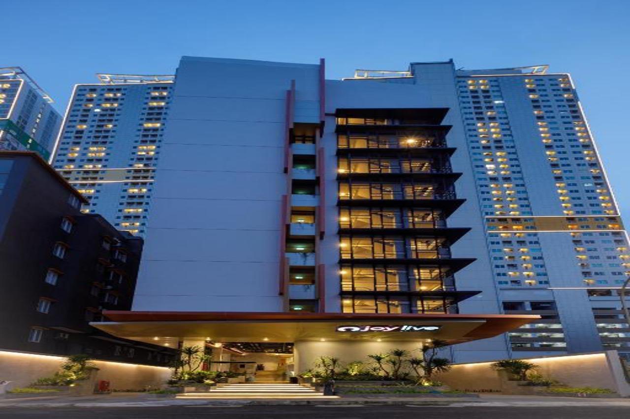 Joylive Bsd City Tangerang Exteriör bild